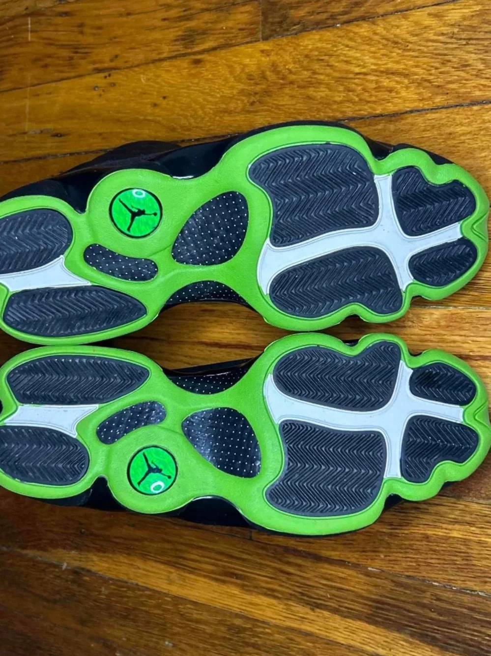 Air Jordan 13 Retro Altitude Size 9 Men Shoes